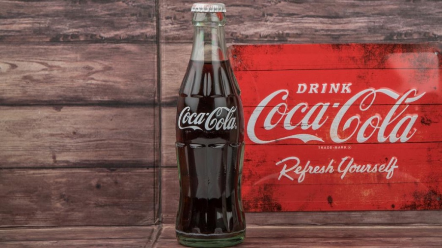 Ισχυρές πιέσεις στην Coca Cola -5% με αυξημένο όγκο συναλλαγών