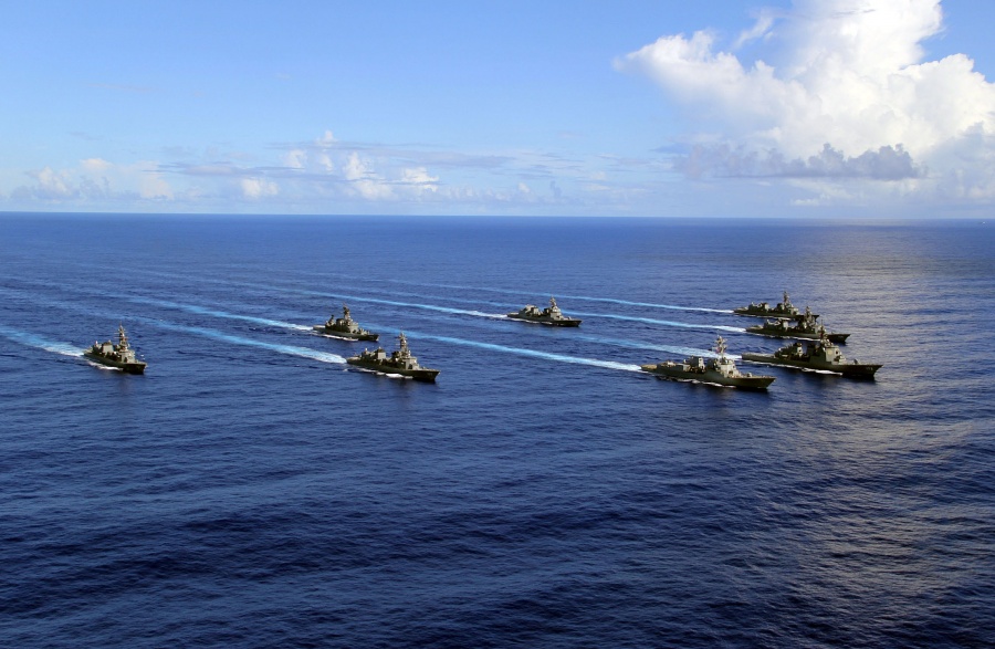 Οι ΗΠΑ σχεδιάζουν τη διεξαγωγή ναυτικής άσκησης επίδειξης στρατηγικής επιρροής στη Νότια Σινική Θάλασσα