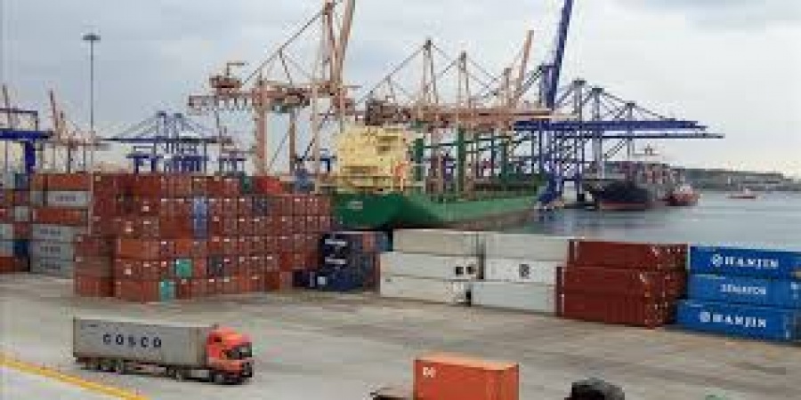 Η Cosco να ξεχάσει την άδεια ναυπηγείου - Θα μας βρει απέναντι, λένε εργαζόμενοι που κάνουν επισκευές πλοίων