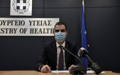 Θεμιστοκλέους: Μέχρι σήμερα 18/1 έχουν κλειστεί πάνω από 372.000 ραντεβού για εμβολιασμό