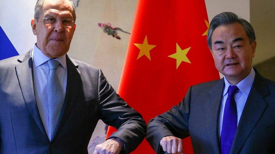 Σφυρηλατείται η στρατιωτική συνεργασία Κίνας – Ρωσίας: Δεν θα επιτραπεί στις ΗΠΑ να δημιουργήσουν μία «Ουκρανία» στον Ειρηνικό