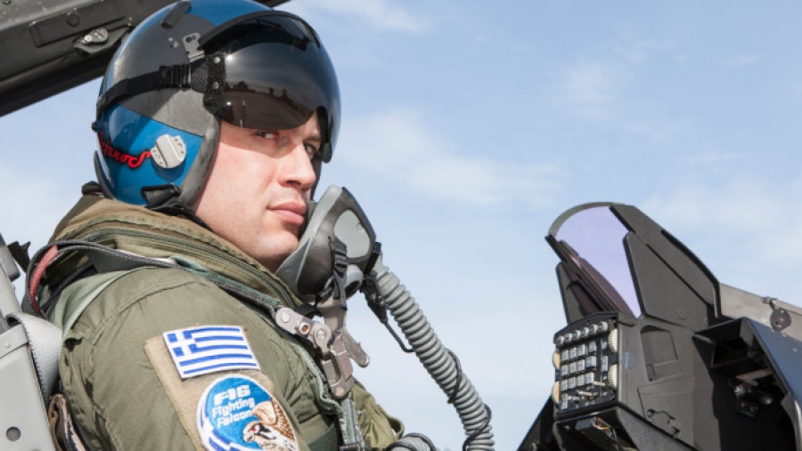 Καταπέλτης ο επισμηναγός Καραβίδας: Τα διδάγματα από τη σύγκρουση Ινδίας – Πακιστάν, το 1ο αποφασιστικό πλήγμα και η αλήθεια για τα Rafale