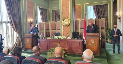 Ελλάδα και Αίγυπτος υπέγραψαν τη συμφωνία για την ΑΟΖ - Δένδιας: Το τουρκολιβυκό σύμφωνο καταλήγει στον κάδο των αχρήστων - Με NAVTEX απαντά η Τουρκία