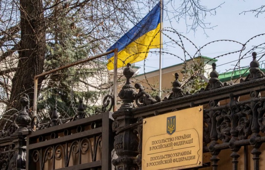 Η Ρωσία διασφαλίζει το απαραβίαστο των κτιρίων της ουκρανικής πρεσβείας στη Μόσχα