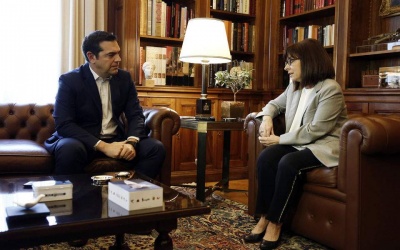 Τσίπρας σε Σακελλαροπούλου (ΠτΔ): Είμαστε μπροστά σε μια δύσκολη συνθήκη, η ύφεση στην Ελλάδα θα είναι βαθιά