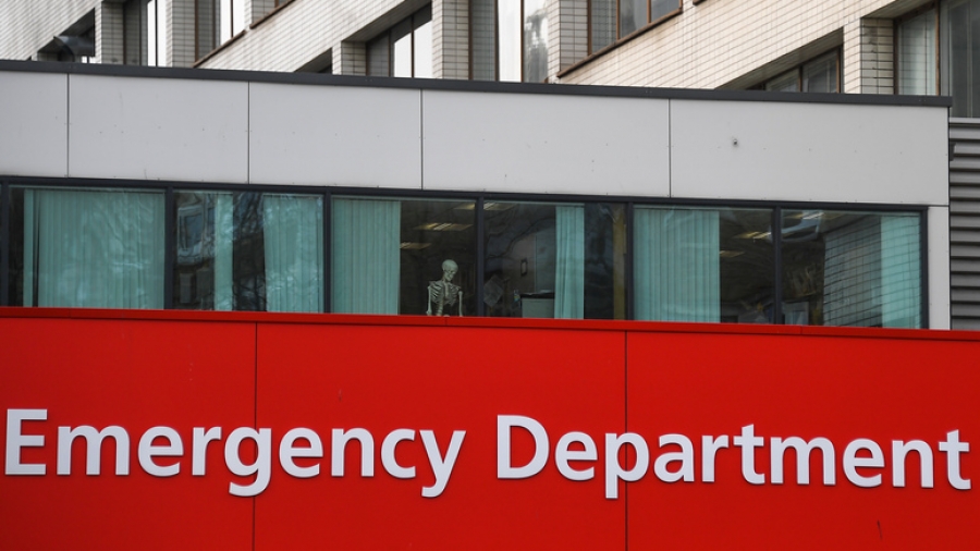 Αγγλία: Οι βρετανικές αρχές παραδέχτηκαν ότι οι στέγες 34 νοσοκομείων θα μπορούσαν ανά πάσα στιγμή να καταρρεύσουν