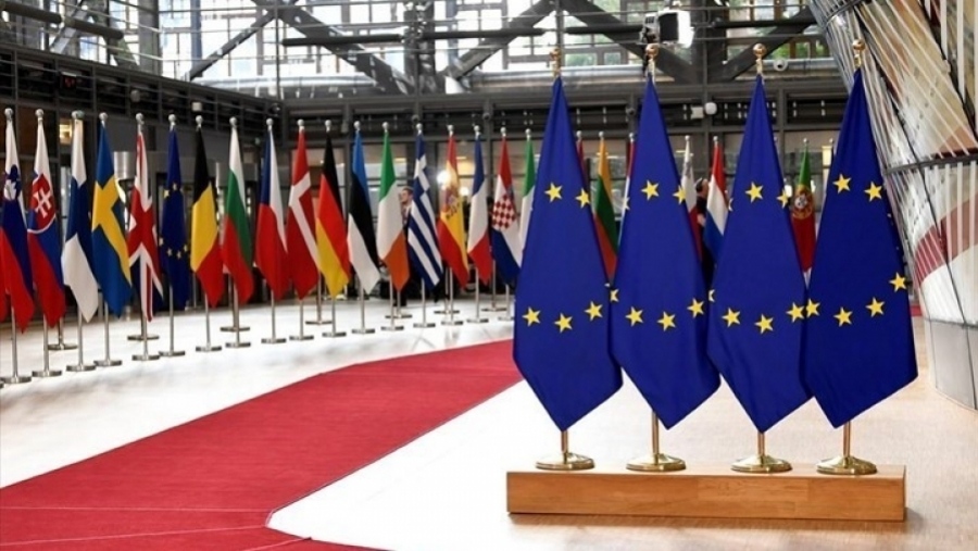 Κεραυνός από το Ecofin: Ελλάδα και Ιταλία συνεχίζουν να αντιμετωπίζουν «υπερβολικές ανισορροπίες»
