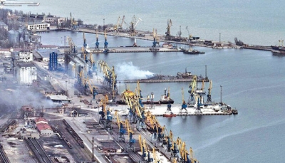 Επίσημο: Το πρώτο πλοίο που αποπλέει από το λιμάνι της Μαριούπολης μετά τη ρωσική κατάληψη (βίντεο)