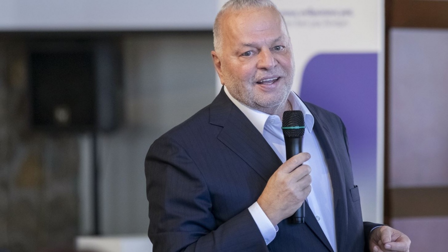 Μυτιληναίος: Αρχίζει η αποστολή γαλλίου σε αγοραστές στις ΗΠΑ, Ευρώπη, Ιαπωνία