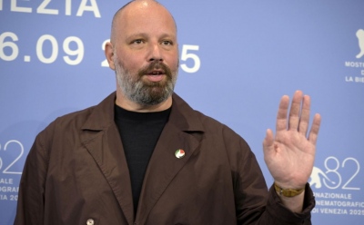 Μήνυμα υπέρ του παλαιστινιακού λαού από τον Λάνθιμο - Η διακριτική σημαία