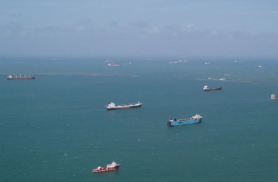 Χάος στη ναυσιπλοΐα  - Πληρώνουν έως και 4 εκατ. δολάρια για επείγουσες διελεύσεις από τη διώρυγα του Παναμά