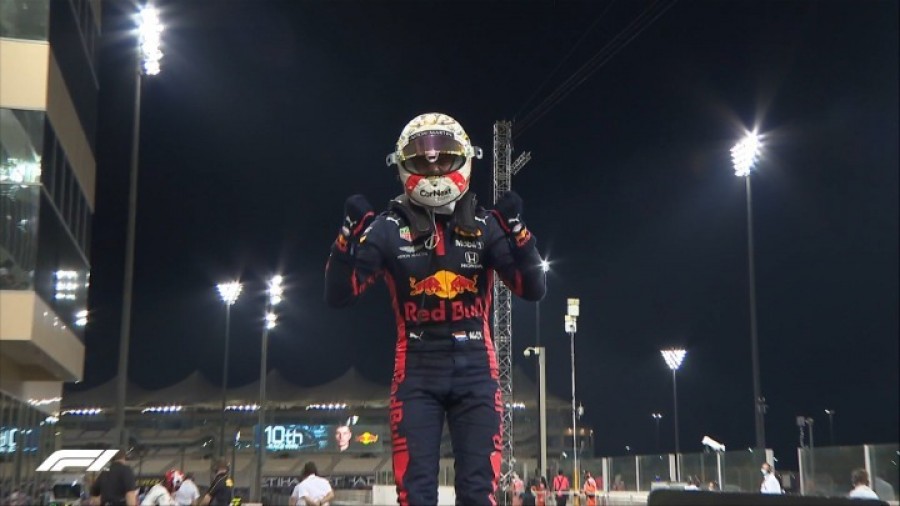 F1: «Αυλαία» με νικητή τον Verstappen – Δεύτερος ο Bottas, τρίτος ο παγκόσμιος πρωταθλητής Lewis Hamilton