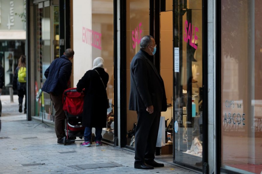 Ανοιχτά super market και καταστήματα με click away την Κυριακή (20/12) – Το ωράριο λειτουργίας