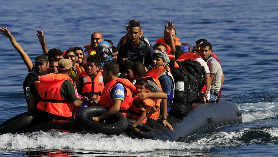 Αφίξεις 411 μεταναστών – προσφύγων στο Αιγαίο σε ένα 24ωρο – Συνελήφθησαν 3 διακινητές