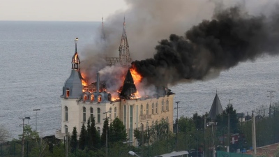 Ουκρανία: Η Ρωσία βομβάρδισε το «Κάστρο του Harry Potter» με πύραυλο Iskander-M