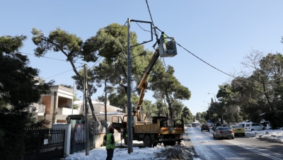 ΔΕΔΔΗΕ: Αποκατάσταση της ηλεκτροδότησης στο 99% της Αττικής  - Οι εργασίες σε Εύβοια και Πελοπόννησο
