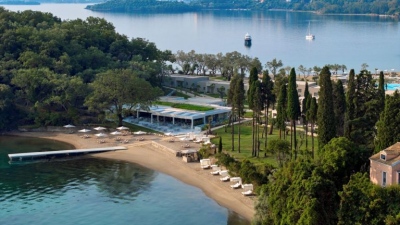 Sani/Ikos Group: Νέα Παγκόσμια Καμπάνια για το brand Ikos Resorts