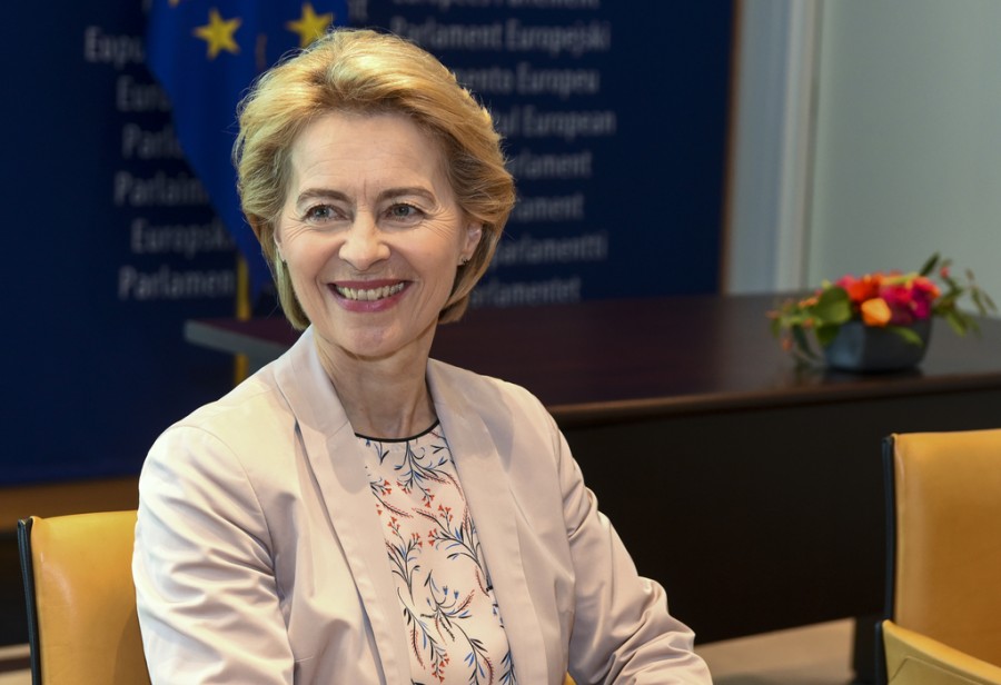 Von der Leyen προς κράτη - μέλη: Καταρτίστε αμέσως τα εθνικά σχέδια για το Ταμείο Ανάκαμψης