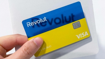 Η Revolut κλείνει όλους τους τραπεζικούς λογαριασμούς στην Ουκρανία - Διορία 60 ημερών για την απόσυρση κεφαλαίων