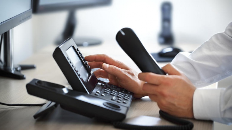 Έρευνα ΕΕΚΕ: Οι τηλεφωνικές οχλήσεις το μεγαλύτερο πρόβλημα των καταναλωτών στις τραπεζικές συναλλαγές