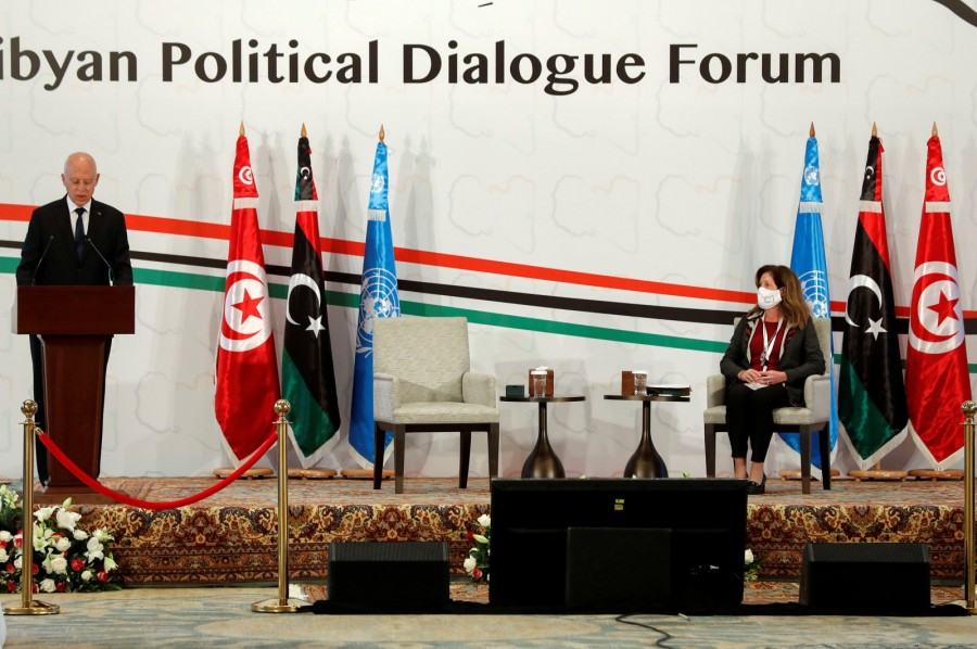 Οι πολιτικές συνομιλίες μεταξύ των αντιμαχόμενων δυνάμεων της Λιβύης ξεκινούν στην Τυνησία (9/11)