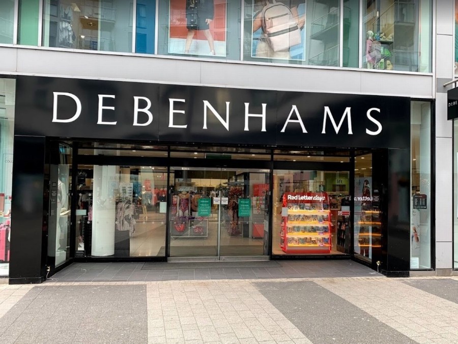 Βρετανία: Τα πολυκαταστήματα Debenhams καταργούν 2.500 θέσεις εργασίας