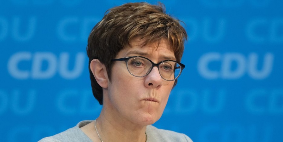 Γερμανία: Νέα υπουργός Άμυνας η Annegret Kramp – Karrenbauer, η πρόεδρος του CDU
