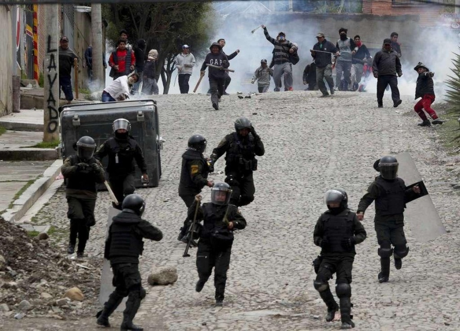 Βολιβία: Συγκρούσεις μεταξύ υποστηρικτών Μοράλες και δυνάμεων της αστυνομίας
