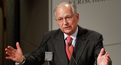 Ischinger (Διάσκεψη Ασφάλειας Μονάχου): Ανεύθυνοι οι χειρισμοί από ΗΠΑ - Ρωσία - Δεν υπάρχει λόγος πανικού