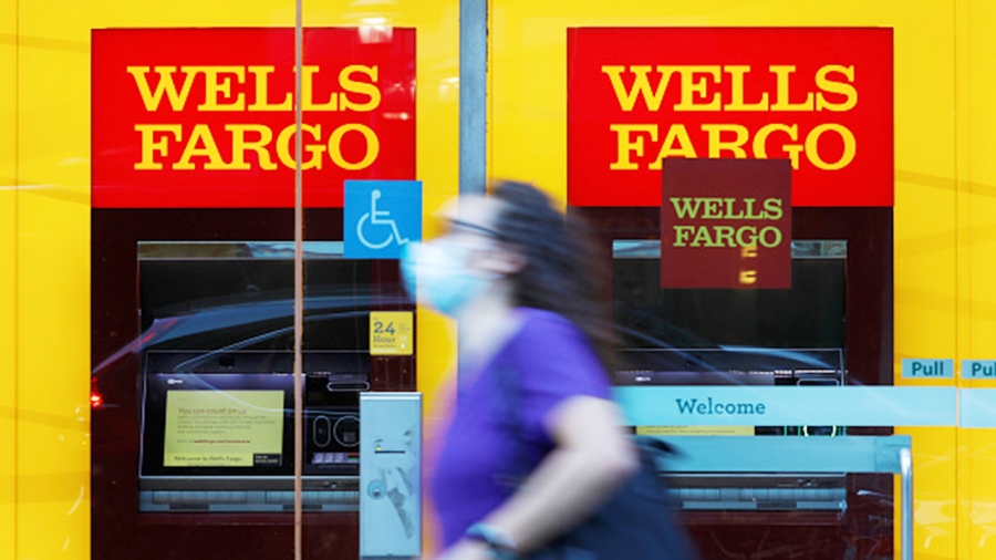Wells Fargo: Χαμηλότερα των προβλέψεων τα έσοδα για το δ' τρίμηνο, στα 17, 83 δισ. δολ.