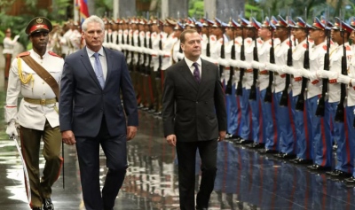 Ο Κουβανός πρόεδρος αποθεώνει τον Medvedev - Κομβικός για τη ρωσο-κουβανική συμμαχία