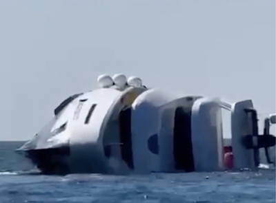 Σοκ – Πολυτελές τουρκικό σούπερ γιοτ βυθίστηκε λίγα λεπτά μετά την καθέλκυσή του