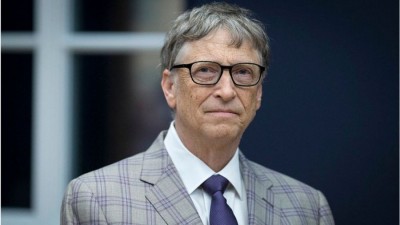 Bill Gates: Εξωφρενική η καθυστέρηση στα αποτελέσματα των εξετάσεων για Covid -19