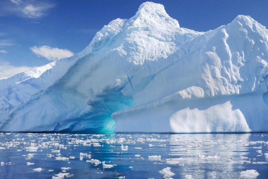 Σήμα κινδύνου για τις επιπτώσεις από το λιώσιμο πάγων σε Γροιλανδία και Ανταρκτική