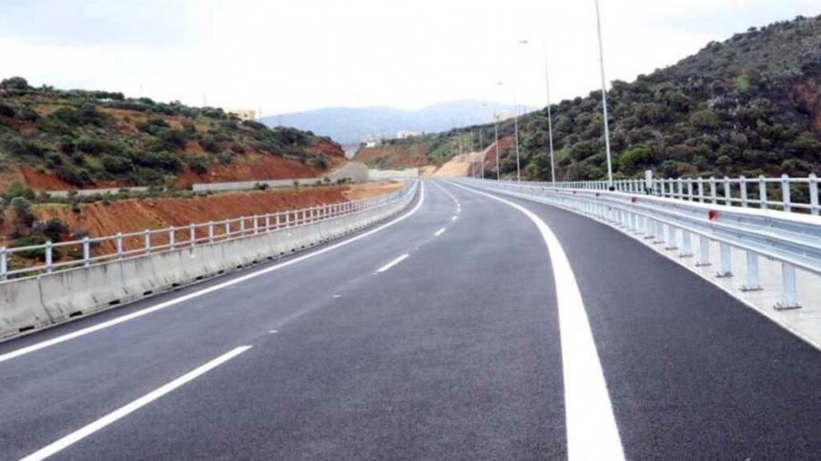 Στο Ταμείο Ανάκαμψης έργα οδικής ασφάλειας σε 59 δήμους της χώρας, συνολικού ύψους 197 εκατ. ευρώ