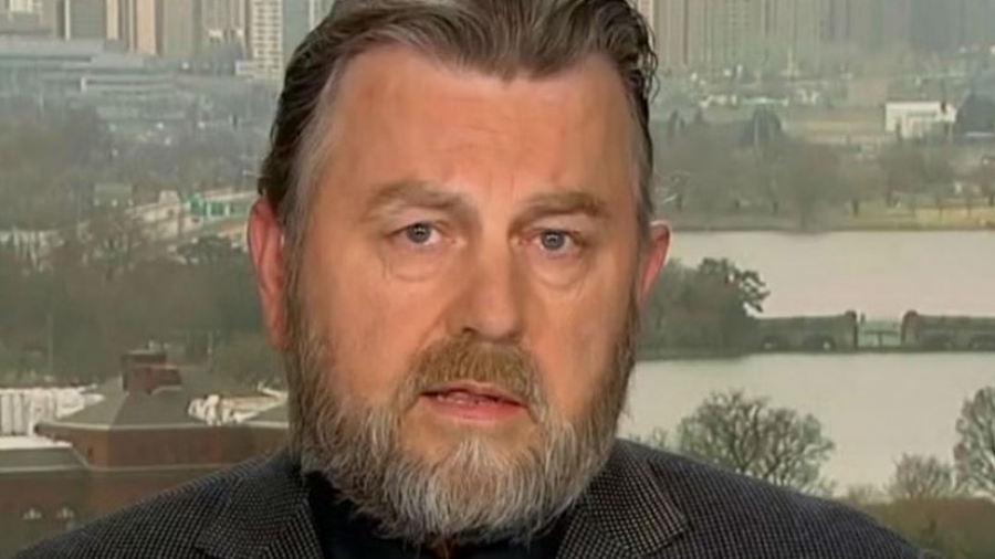 Larry Johnson (πρώην CIA): Οι ΗΠΑ δεν μπορούν να αντέξουν μια παρατεταμένη σύγκρουση με το Ιράν