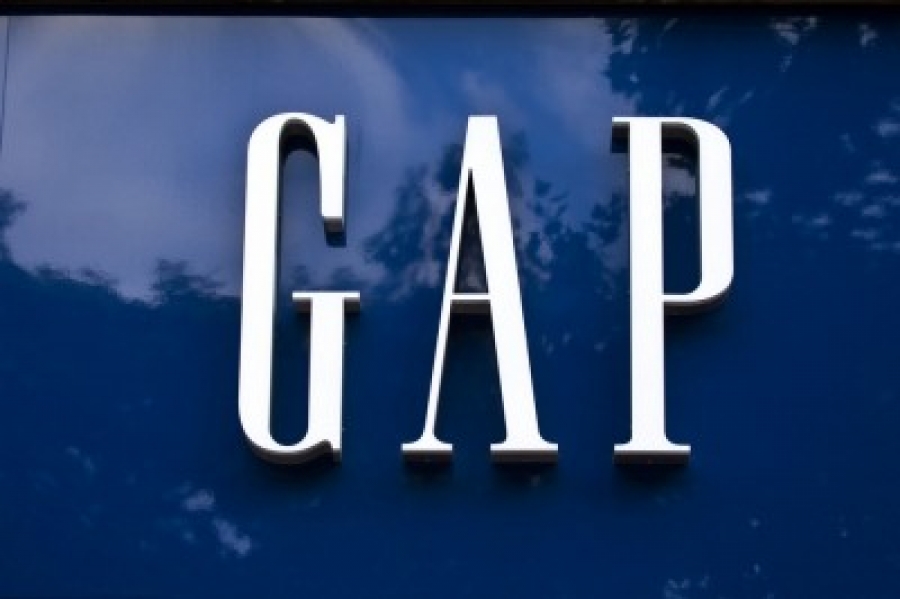 Η Gap καταργεί 500 θέσεις εργασίας λόγω αδύναμων πωλήσεων -  Στο 48% η πτώση της μετοχής από τις αρχές του έτους