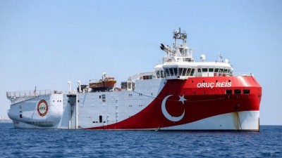 Αυξάνει την ένταση η Τουρκία - Θα συνεχίσουμε για ακόμη 2 μήνες τις έρευνες στην Αν. Μεσόγειο - Στα 6 μίλια από το Καστελόριζο το Oruc Reis με νέα NAVTEX