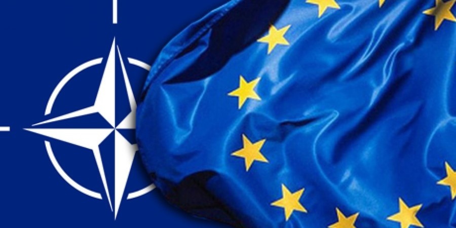 Ικανοποίηση από ΕΕ και ΝΑΤΟ για τις εξελίξεις στα Σκόπια - Τι είπαν Tusk, Hahn, Stoltenberg, Nimetz