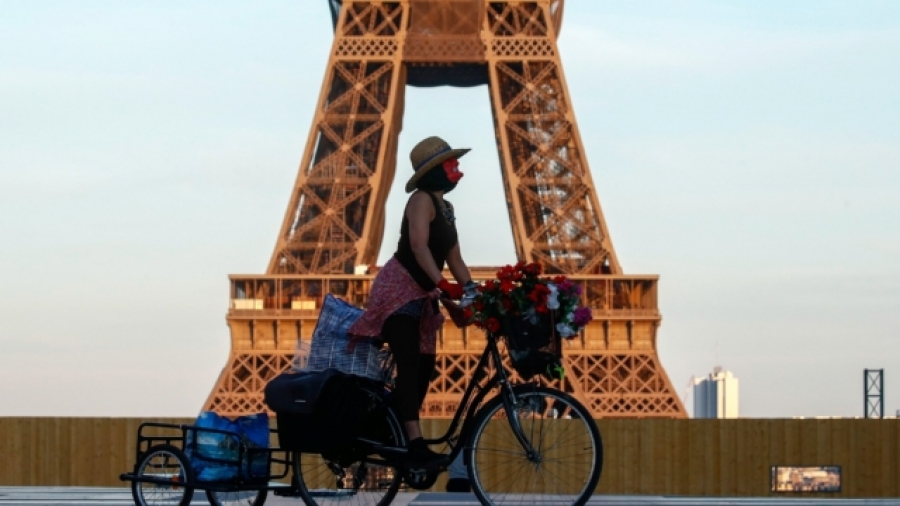 Γαλλία: Φόβοι για τέταρτο κύμα της πανδημίας από το Σεπτέμβριο, λόγω της μετάλλαξης Δέλτα