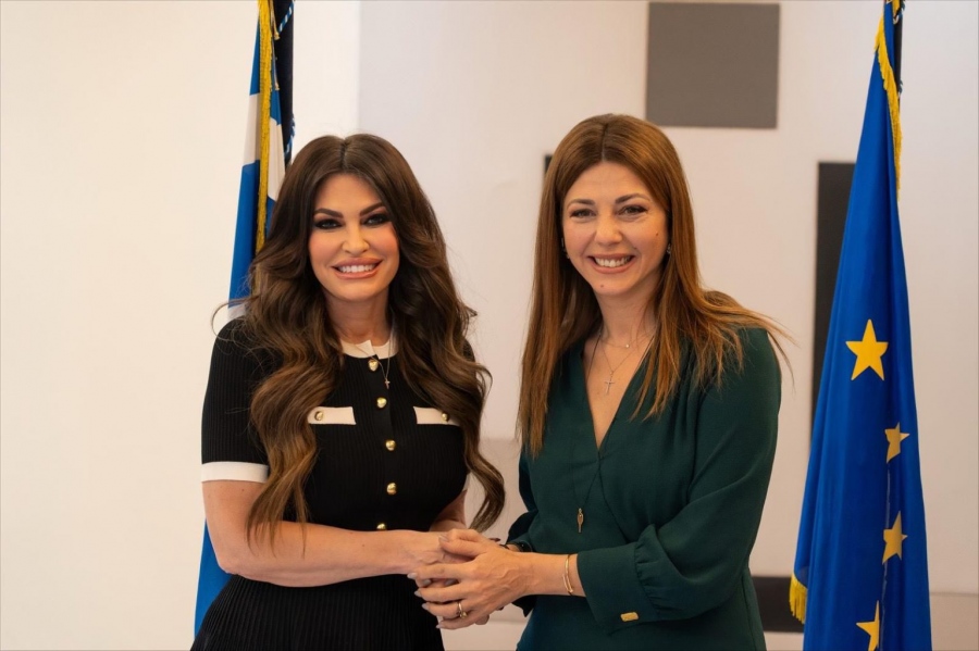 Συνάντηση Ζαχαράκη - Guilfoyle στο υπουργείο Παιδείας: Χτίζουμε γέφυρες γνώσης μεταξύ των δύο χωρών