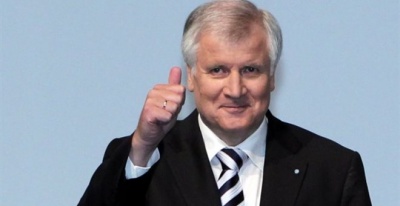 Seehofer: Η ΕΕ 