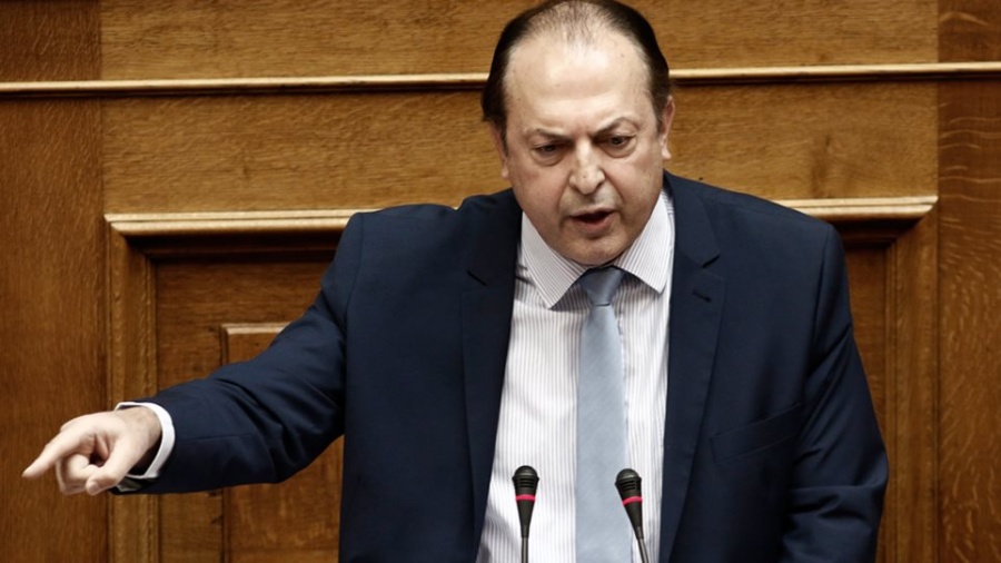 Λαζαρίδης: Εκτός πραγματικότητας τα σενάρια ότι εξαγοράστηκα – Δεν παραδίδω την έδρα