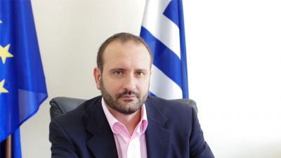 Κόλλιας (ΟΕΕ): Η βελτίωση του οικονομικού κλίματος και οι φορολογικές ελαφρύνσεις, αναθερμαίνουν την οικονομία