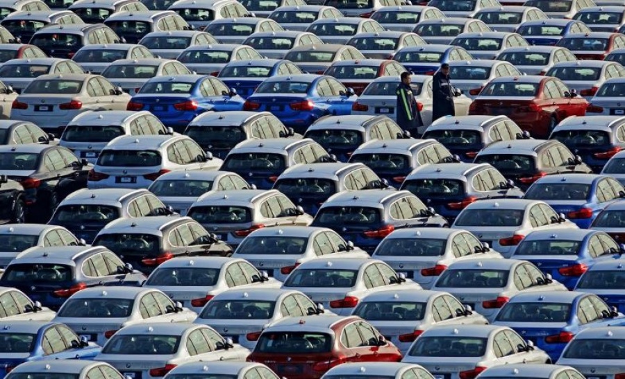H Κίνα μειώνει τον ΦΠΑ για να τονώσει και την αγορά αυτοκινήτου – Ανταποκρίθηκαν Mercedes και BMW