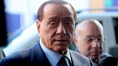 Ιταλία: Ομαλά εξελίσσεται η κατάσταση της υγείας του Silvio Berlusconi
