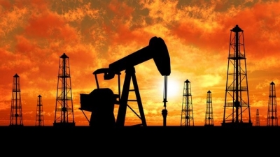 Σταθερές οι τιμές του πετρελαίου το 2022, οριακή μείωση το 2023 - Οι εκτιμήσεις των JP Morgan, S&P Global