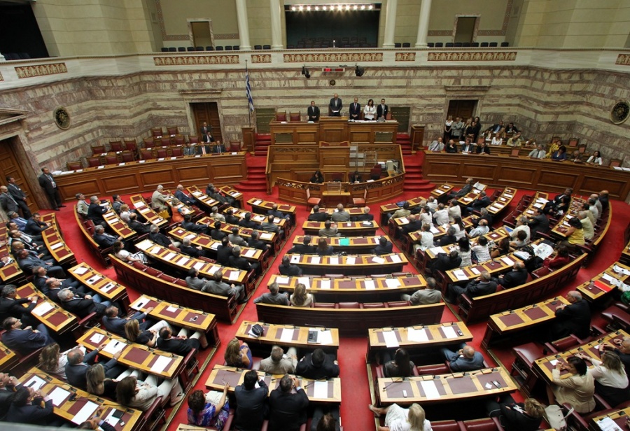 Βουλή: Υπερψηφίστηκε με συντριπτική πλειοψηφία επί της αρχής το νομοσχέδιο για την ψήφο των Ελλήνων του εξωτερικoύ