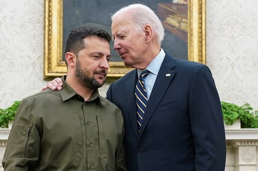 Λευκός Οίκος: Λυπηρό και τραγικό ταυτόχρονα – Ο Biden έστειλε τεράστιες ποσότητες όπλων στην Ουκρανία