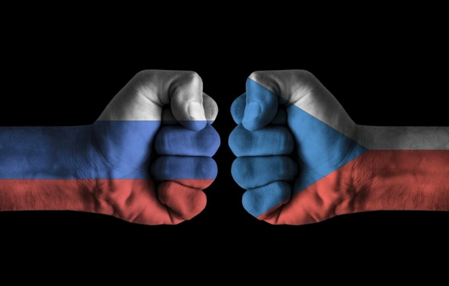 Κλιμακώνεται η ένταση – Η Ρωσία κάλεσε εκτάκτως στο υπουργείο Εξωτερικών τον Τσέχο πρέσβη